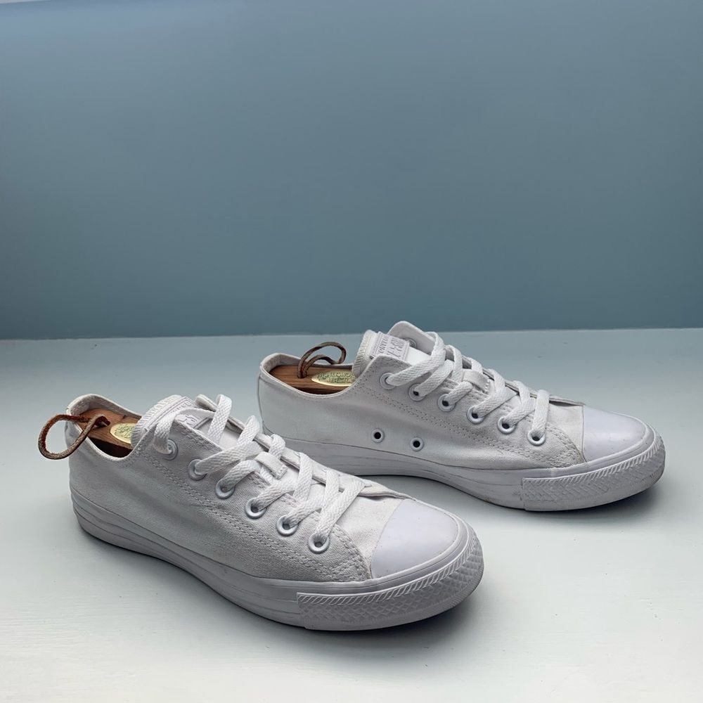 Converse Chuck Taylor’s